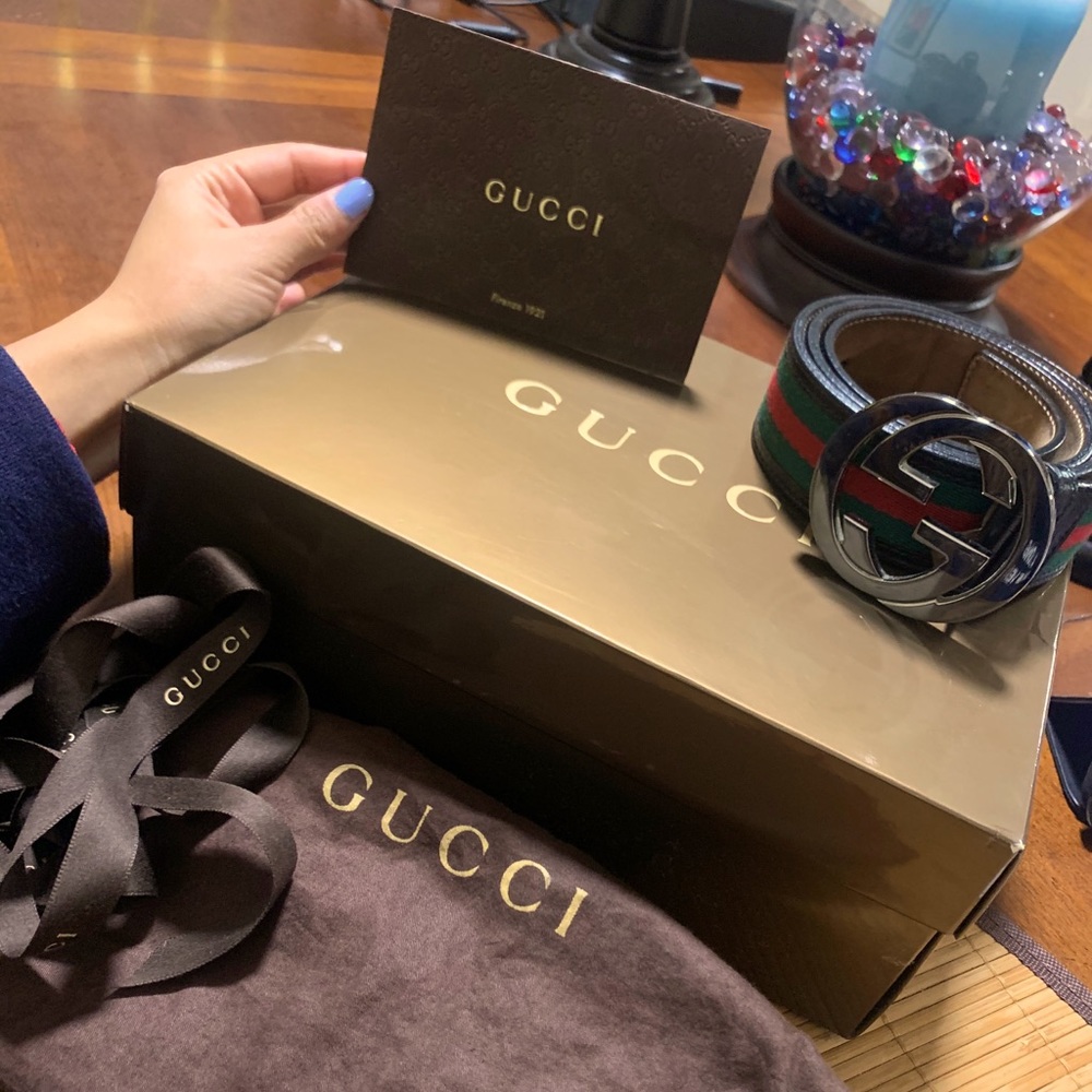 AUTHENTIC GUCCI WEB BELT WITH G BUCKLE